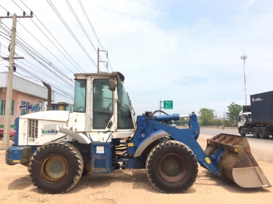 ขายรถตักล้อยาง HITACHI ZW140 ปี 2011 (ขนาดเท่า WA200) รถนอกนำเข้าจากญี่ปุ่น สภาพสวยพร้อมใช้ มีVDOการทำงานครับ ขายรถตักล้อยาง HITACHI ZW140 ปี 2011 (ขนาดเท่า WA200) รถนอกนำเข้าจากญี่ปุ่น สภาพสวยพร้อมใช้ มีVDOการทำงานครับ