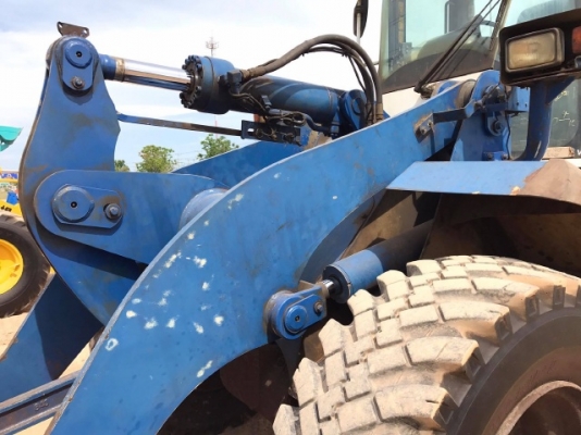 ขายรถตักล้อยาง HITACHI ZW140 ปี 2011 (ขนาดเท่า WA200) รถนอกนำเข้าจากญี่ปุ่น สภาพสวยพร้อมใช้ มีVDOการทำงานครับ ขายรถตักล้อยาง HITACHI ZW140 ปี 2011 (ขนาดเท่า WA200) รถนอกนำเข้าจากญี่ปุ่น สภาพสวยพร้อมใช้ มีVDOการทำงานครับ