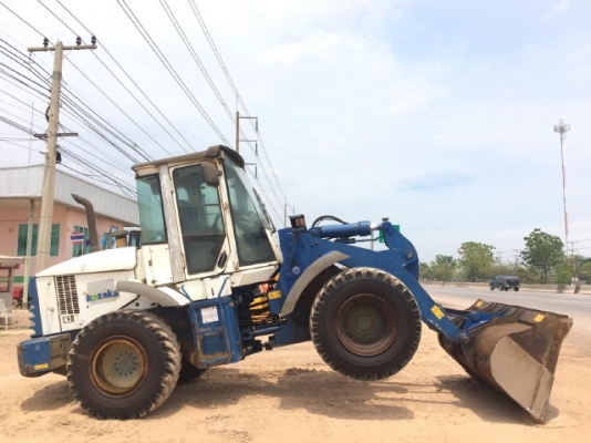 ขายรถตักล้อยาง HITACHI ZW140 ปี 2011 (ขนาดเท่า WA200) รถนอกนำเข้าจากญี่ปุ่น สภาพสวยพร้อมใช้ มีVDOการทำงานครับ ขายรถตักล้อยาง HITACHI ZW140 ปี 2011 (ขนาดเท่า WA200) รถนอกนำเข้าจากญี่ปุ่น สภาพสวยพร้อมใช้ มีVDOการทำงานครับ