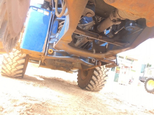 ขายรถตักล้อยาง HITACHI ZW140 ปี 2011 (ขนาดเท่า WA200) รถนอกนำเข้าจากญี่ปุ่น สภาพสวยพร้อมใช้ มีVDOการทำงานครับ ขายรถตักล้อยาง HITACHI ZW140 ปี 2011 (ขนาดเท่า WA200) รถนอกนำเข้าจากญี่ปุ่น สภาพสวยพร้อมใช้ มีVDOการทำงานครับ