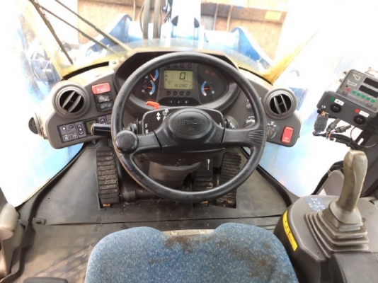 ขายรถตักล้อยาง HITACHI ZW140 ปี 2011 (ขนาดเท่า WA200) รถนอกนำเข้าจากญี่ปุ่น สภาพสวยพร้อมใช้ มีVDOการทำงานครับ ขายรถตักล้อยาง HITACHI ZW140 ปี 2011 (ขนาดเท่า WA200) รถนอกนำเข้าจากญี่ปุ่น สภาพสวยพร้อมใช้ มีVDOการทำงานครับ