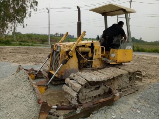 ขาย 145,000 บาท KOMATSU D20PL-7 เครื่องดี เกียร์ดี ตีนเป็ด โช่หนา สภาพพร้อมใช้  รถอยู่ จ.ชลบุรี โทร&amp;ไอดีไลน์ 0610710295