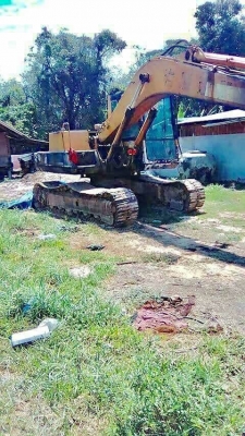 ขาย 295,000 KOMATSU. PC 150-3. เครื่องดี ปั้มแรง เอวแน่น แอร์  โช่หนา  เอกสารชื้อขาย รถยุ จ.ศรีษะเกษ   โทร 0610710295 ไอดีไลน์ 0610710295