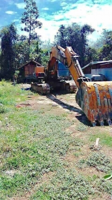 ขาย 295,000 KOMATSU. PC 150-3. เครื่องดี ปั้มแรง เอวแน่น แอร์  โช่หนา  เอกสารชื้อขาย รถยุ จ.ศรีษะเกษ   โทร 0610710295 ไอดีไลน์ 0610710295