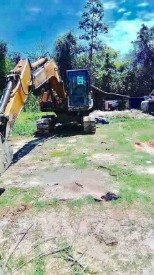 ขาย 295,000 KOMATSU. PC 150-3. เครื่องดี ปั้มแรง เอวแน่น แอร์  โช่หนา  เอกสารชื้อขาย รถยุ จ.ศรีษะเกษ   โทร 0610710295 ไอดีไลน์ 0610710295