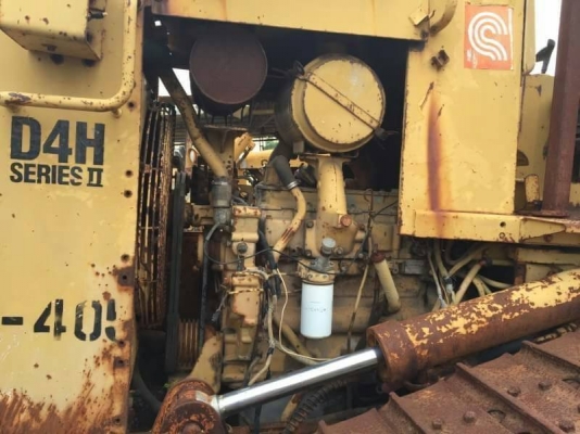 ขาย450,000$.⛦รถแทรกเตอร์ CAT D4H SERIES 2 รถสวย สะภาพดี ช่วงล้างเต็ม ผานดันปรับ 4 ทิศทาง เกียร์ท๊อค เล่มทะเบียน   รถอยู่ ก.ท.ม โทร&amp;ไอดีลาย .0610710295