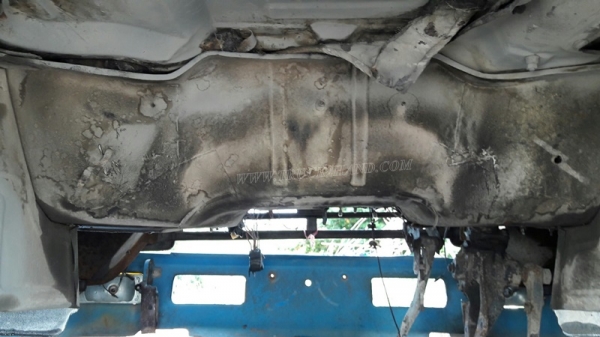 หัวเก๋ง ISUZU พร้อมกระบะมีหลังคา