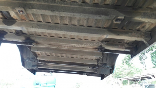 หัวเก๋ง ISUZU พร้อมกระบะมีหลังคา