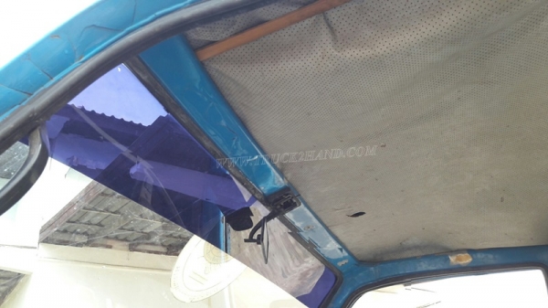 หัวเก๋ง ISUZU พร้อมกระบะมีหลังคา