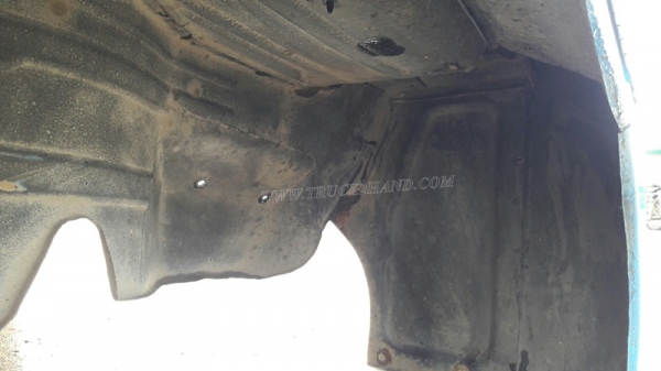 หัวเก๋ง ISUZU พร้อมกระบะมีหลังคา
