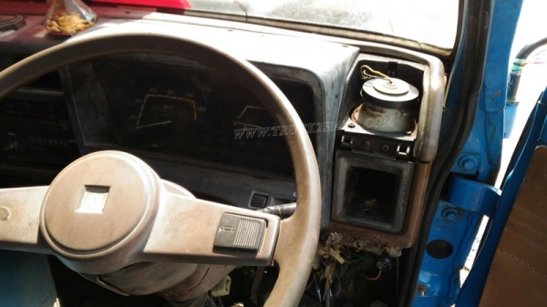 หัวเก๋ง ISUZU พร้อมกระบะมีหลังคา