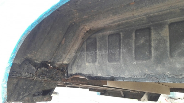 หัวเก๋ง ISUZU พร้อมกระบะมีหลังคา