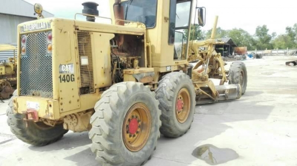 ขาย 1,980,000 รถเกรด CAT 140 G 72 V S/N 8522 เครื่องไดเร็ก เครื่องดี เกียร์แรง เล่มทะเบียน   รถอยู่ ระยอง  โทร&amp;ไอดีไลน์ 061071029
