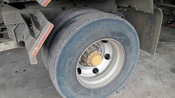 พ่วง 22 ล้อ ISUZU FXZ270 EURO2 เครื่องดำ กระบะอลูมิเนียม ดั๊ม หิน ทราย แม่-ลูกปี 47 ตัวลูก 3 คานยัด 