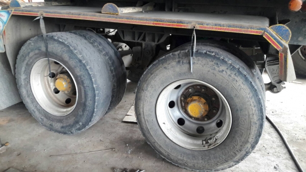 พ่วง 22 ล้อ ISUZU FXZ270 EURO2 เครื่องดำ กระบะอลูมิเนียม ดั๊ม หิน ทราย แม่-ลูกปี 47 ตัวลูก 3 คานยัด 