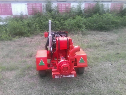 ปั้มน้ำเครื่องISUZU ดีเซล ติดตั้งปั้มขนาด 4 นิ้ว ปั้มใหม่ไม่เคยใช้งาน