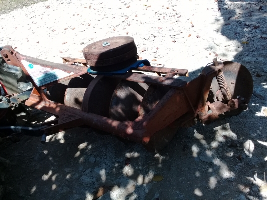 ขายรถไถ คูโบต้า 2808 มีโพงตักข้างหน้า รถบ้านใช้งานน้อย 233ชั่วโมง อุปกรณ์3ชิ้น มีเล่มทะเบียน ราคาต่อรองได้ สนใจติดต่อสอบถาม 0872976734