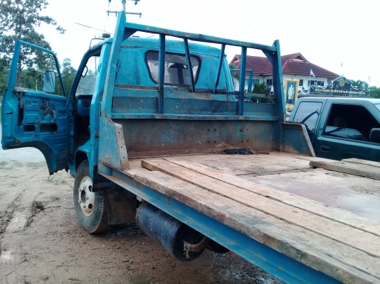 ุ6ล้อท้ายลาด ISUZU 85แรงม้า ตามสภาพ ยังใช้งานอยู่ เล่มพร้อมโอน ราคาต่อรองได้ 0872976734 ุ6ล้อท้ายลาด ISUZU 85แรงม้า ตามสภาพ ยังใช้งานอยู่ เล่มพร้อมโอน ราคาต่อรองได้ 0872976734