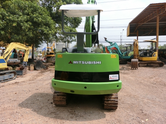 รถขุด MITSUBISHI ME035 ระบบไว เครื่องสวย เอวแน่น คอนโทนสั้น ปั้มนิ้ว แทรคเหล็ก เก่านอกญี่ปุ่น ราคา 330,000 บาท สนใจติดต่อ:096-5411713 รถขุด MITSUBISHI ME035 ระบบไว เครื่องสวย เอวแน่น คอนโทนสั้น ปั้มนิ้ว แทรคเหล็ก เก่านอกญี่ปุ่น ราคา 330,000 บาท สนใจติดต่อ:096-5411713