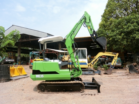 รถขุด MITSUBISHI ME035 ระบบไว เครื่องสวย เอวแน่น คอนโทนสั้น ปั้มนิ้ว แทรคเหล็ก เก่านอกญี่ปุ่น ราคา 330,000 บาท สนใจติดต่อ:096-5411713