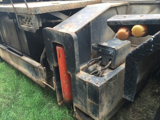 ขายรถเครน.12 ล้อ KATO 450B รถสวย พร้อมใช้ อุปกรณ์ครบ สะ  ภาพดี เอกสารเล่มทะเบียน ราคา  .3,000,000 สนใจลองรถได้ที่081 -3531946 ลาย ID 081-3531946 ต่อ.บางนา