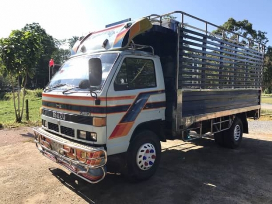 6ล้อรั้ว ISUZU NPR115แรงม้า ห้างแท้ปี36 เกียรสั้น เครื่องดี คัทซีสวย พร้อมใช้งาน ราคาต่อรองได้ เล่มพร้อม 0872976734