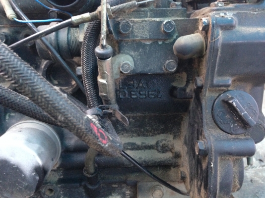 ขายเครื่องยนต์3สูบมิตซูL3A 15แรงเก่าญี่ปุ่น