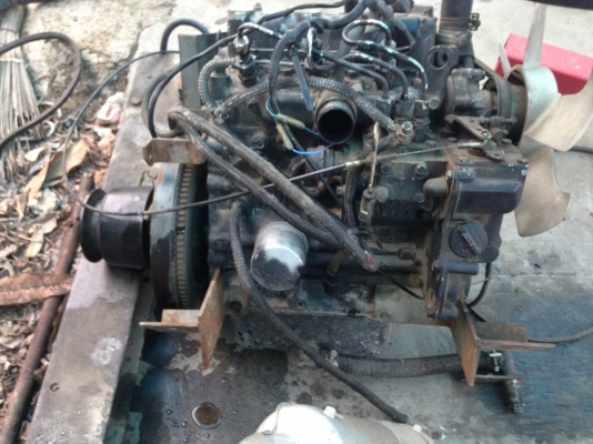 ขายเครื่องยนต์3สูบมิตซูL3A 15แรงเก่าญี่ปุ่น