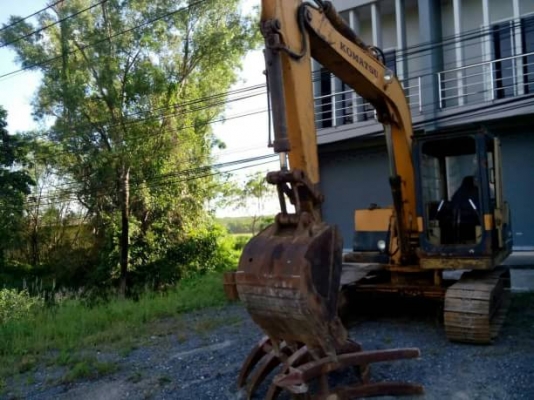 KOMATSU pc60-3 มีบุ้งกี๋และหัวคีบไม้ รถใช้งานได้ปกติ เครื่องดี ช่วงล่างใช้ได้ ราคาต่อรองได้ 08729767 KOMATSU pc60-3 มีบุ้งกี๋และหัวคีบไม้ รถใช้งานได้ปกติ เครื่องดี ช่วงล่างใช้ได้ ราคาต่อรองได้ 08729767