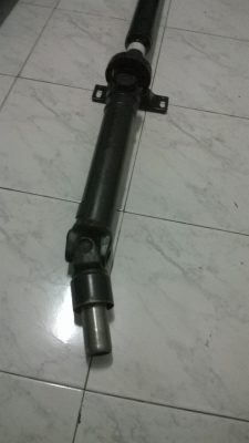 ขายเพลากลาง bmw e30 ถอดออกจากเครืองsr20 2000ccเกียรat สภาพดี ราคา2300 โทร0924462525 โส กทม