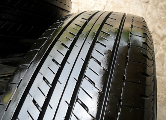 ยางกระบะ16 ลงพื้นปี16 บริดสโตน 215-70-16 ดอก1เซ็น น้องๆยางใหม่ ยางกระบะ16 ลงพื้นปี16 บริดสโตน 215-70-16 ดอก1เซ็น น้องๆยางใหม่