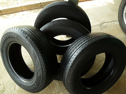 ยางกระบะ16 ลงพื้นปี16 บริดสโตน 215-70-16 ดอก1เซ็น น้องๆยางใหม่ ยางกระบะ16 ลงพื้นปี16 บริดสโตน 215-70-16 ดอก1เซ็น น้องๆยางใหม่
