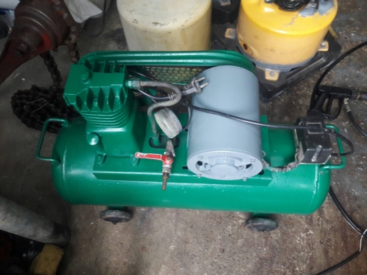 ขาย !! ปั้มลมฟูเชง1สูบ.มอเตอร์.โตชิบ้า1/3แรง.พร้อมใช้งาน