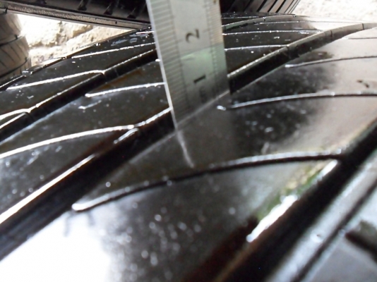 ยาง17 ลงพื้นปี16 มิชลิน 225-55-17 ดอกหนา 8มิล