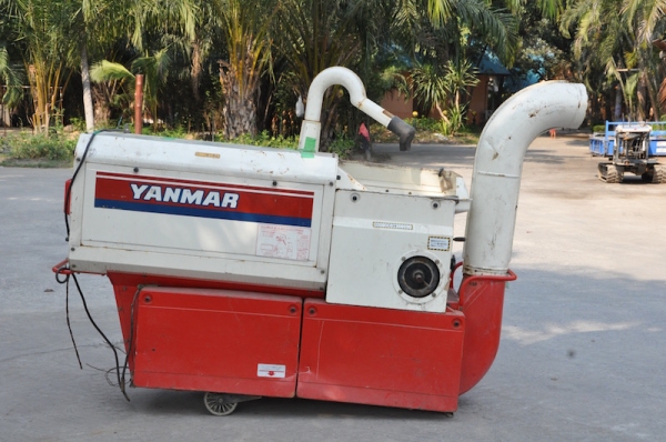 ขายเครื่องสีข้าวYANMAR RHM25 สวยเดิมจากญี่ปุ่นยังไม่เคยใช้ในไทย 29,000เท่านั้น!!