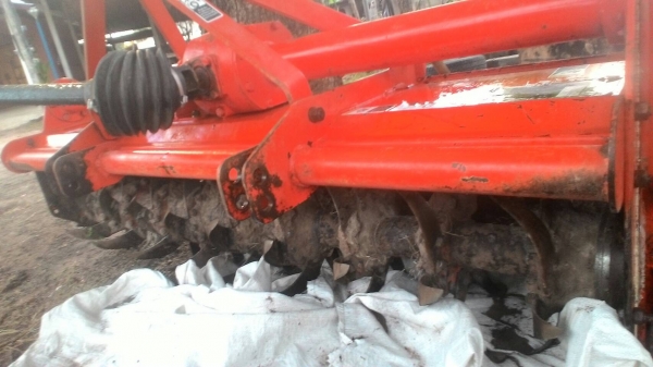 ขายโรตารี RX182F ใส่ 45-47-50 แรง ราคา  38000 บาท สภาพพร้อมใช้  ดู ของที อ.ราษีไศล จ. ศรีสะเกษ วันทูคอล 098 668-3479 dtac 094 283-9369 สิทธิ์ คับ