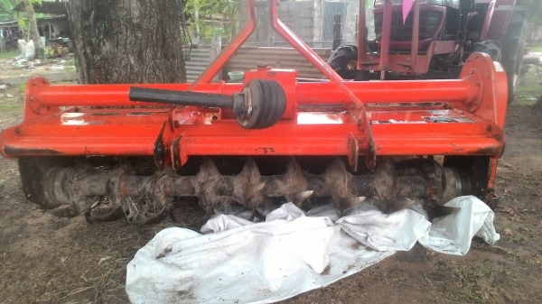 ขายโรตารี RX182F ใส่ 45-47-50 แรง ราคา 38000 บาท สภาพพร้อมใช้ ดู ของที อ.ราษีไศล จ. ศรีสะเกษ วันทูคอล 098 668-3479 dtac 094 283-9369 สิทธิ์ คับ