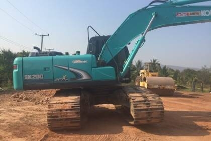 ขายดาวน์ 560,000  KOBELCO  SK 200-8 XM  ทำงาน 2,003  ชม.  ( PM 7000 ช่ัวโมง )         ยอดจัด       48งวดละ 94,895 = 4,554,960 บาท         ผ่อนแล้ว      11งวดx94,895 = 1,043,845 บาท           คงเหลือ        37งวด x 94,895 = 3,511,115 บาท    ขายดาวน์    560