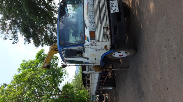 ขาย 6 ล้อเครน 3 ตัน  NISSAN UD 205 เทอร์โบว์ TADANO 3 ปอก กระบะยาว 5.80 เอกสารทะเบียนครบ ราคา 380,000 พิกัดรถ อ. ประทาย จ.นครราชสีมา สนใจติดต่อ 093-4906005