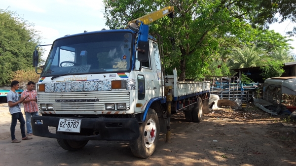 ขาย 6 ล้อเครน 3 ตัน  NISSAN UD 205 เทอร์โบว์ TADANO 3 ปอก กระบะยาว 5.80 เอกสารทะเบียนครบ ราคา 380,000 พิกัดรถ อ. ประทาย จ.นครราชสีมา สนใจติดต่อ 093-4906005