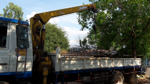 ขาย 6 ล้อเครน 3 ตัน  NISSAN UD 205 เทอร์โบว์ TADANO 3 ปอก กระบะยาว 5.80 เอกสารทะเบียนครบ ราคา 380,000 พิกัดรถ อ. ประทาย จ.นครราชสีมา สนใจติดต่อ 093-4906005