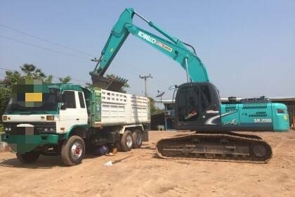 ขายดาวน์ 560,000 บาท KOBELCO  SK 200-8 XM  ทำงาน 2,003  ชม.  ( PM 7000 ช่ัวโมง )         ยอดจัด       48งวดละ 94,895 = 4,554,960 บาท         ผ่อนแล้ว      11งวดx94,895 = 1,043,845 บาท           คงเหลือ        37งวด x 94,895 = 3,511,115 บาท    ขายดาวน์