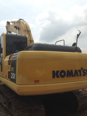 ขายด่วน!! Komatsu PC200-8 สภาพสวยๆค่ะ