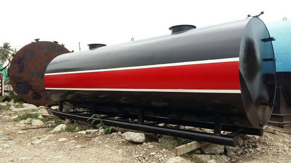 ถังน้ำมัน 15,000 ลิตร กั้นสองห้อง ทำสีใหม่สวยกิ้งครับ เหล็กหนาจัดเต็มตามสไตล์ร้านวินิตร โทรเลยครับ ถังน้ำมัน 15,000 ลิตร กั้นสองห้อง ทำสีใหม่สวยกิ้งครับ เหล็กหนาจัดเต็มตามสไตล์ร้านวินิตร โทรเลยครับ