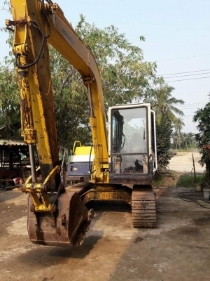 ขายKOMATSU  PC60-6  เก่าญี่ปุ่นแท้  สภาพสวย  ปลายยาวพิเศษ  4,XXX  ชั่วโมง  ลองระบบกันได้ทุกวัน  โทร  089-3818694  ดวงนภา