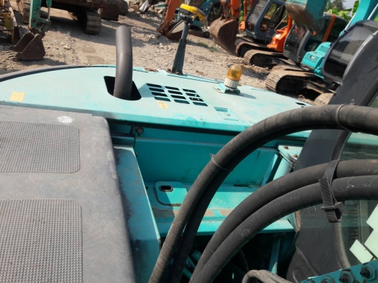ขายKOBELCO SK135SR  YY02  เก่าญี่ปุ่นแท้  แทรค  70  มีลายแย๊ก   เครื่องปั๊มดี  เอกสารอินวอย  สภาพสวย พร้อมใช้ โทร  089-3818694  ดวงนภา