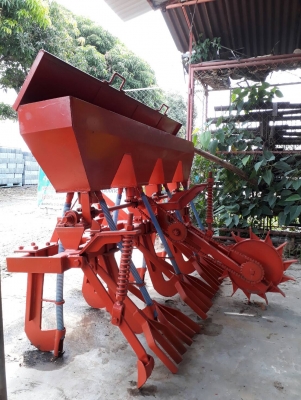 เครื่องหยอดข้าว