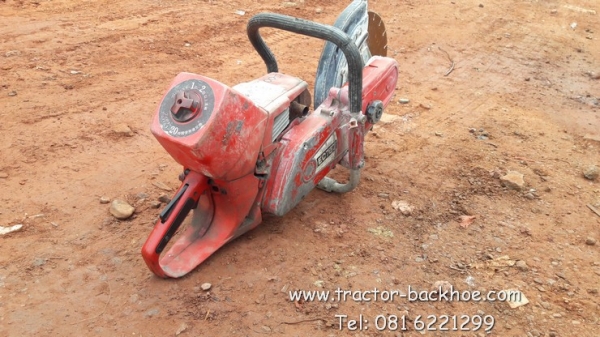 ตัวใหญ่กว่าเดิมครับ เครื่องม้วนฟาง ม้วนหญ้า ม้วนใบอ้อย ติดรถไถนา แทรคเตอร์