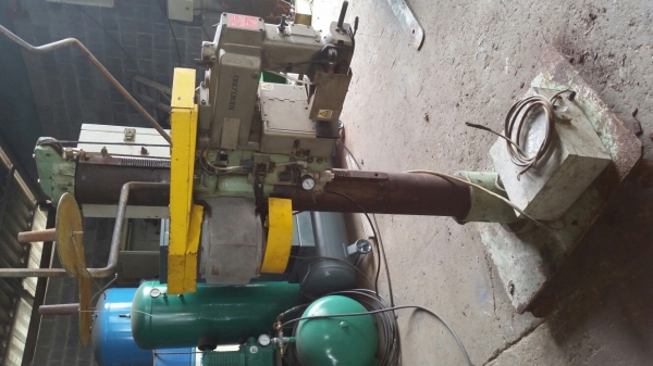 จักรเย็บกระสอบ ขนาดใหญ่