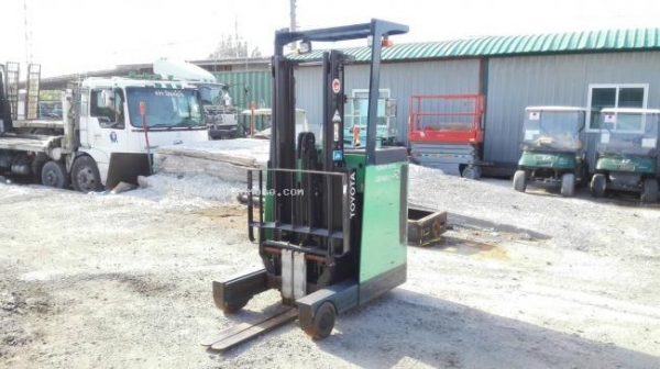 รถยกไฟฟ้ายืนขับ TOYOTA 7FBRK10 พิเศษจาก128,000 เหลือ99,000บาท รหัสสินค้า81004753 www.nihonmono.com